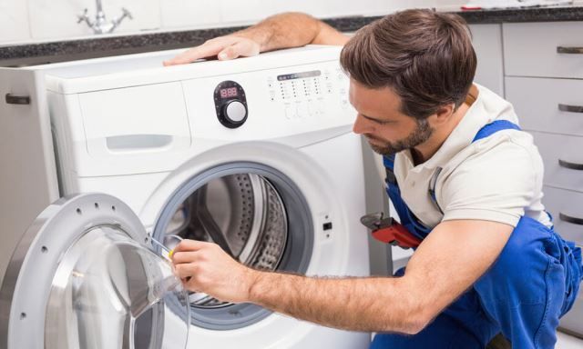 عکس تعمیر کار لباسشویی نمایندگی لباسشویی
